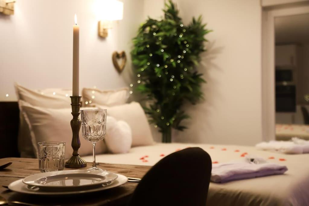 Love Room Unique - Sauna / Jacuzzi Charleville-Mezieres Ngoại thất bức ảnh